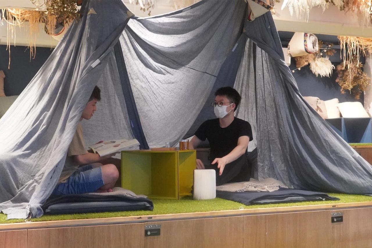 Theater Zzz Hostel Tokyo Exterior photo